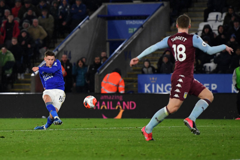 Harvey Barnes skoraði tvö og átti þátt í hinum tveimur