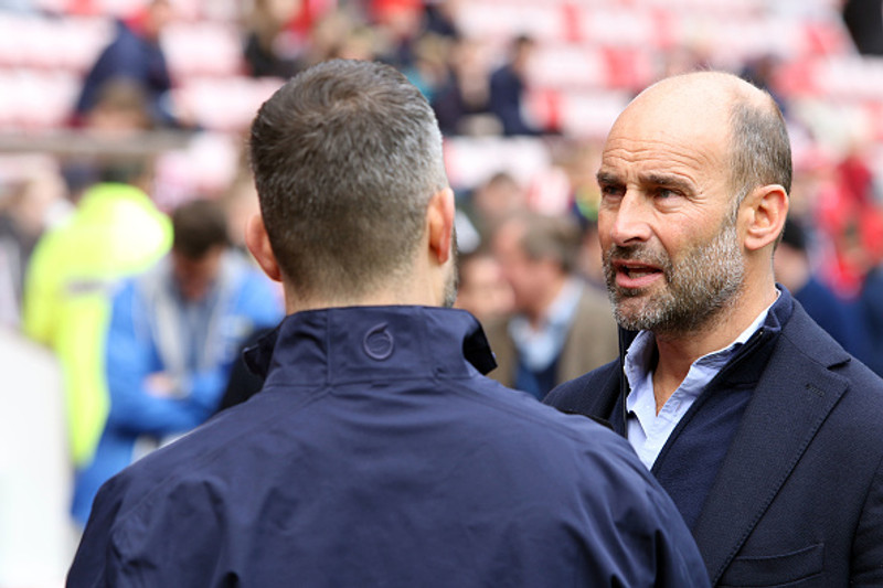 Martin Bain, fyrrum framkvæmdastjóri Sunderland, kom mikið við sögu í fyrstu þáttarröðinni.