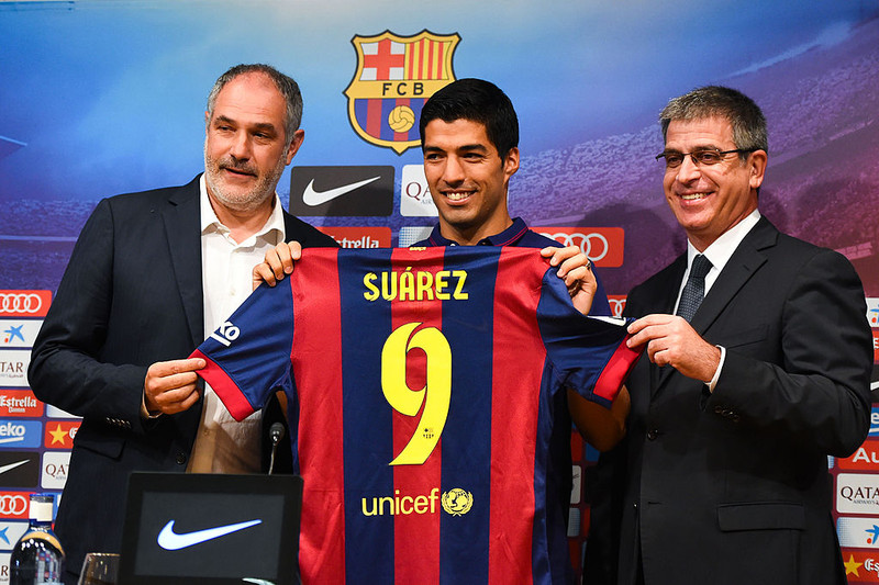 Zubizarreta starfaði hjá Barcelona þegar Suarez var keyptur frá Liverpool.