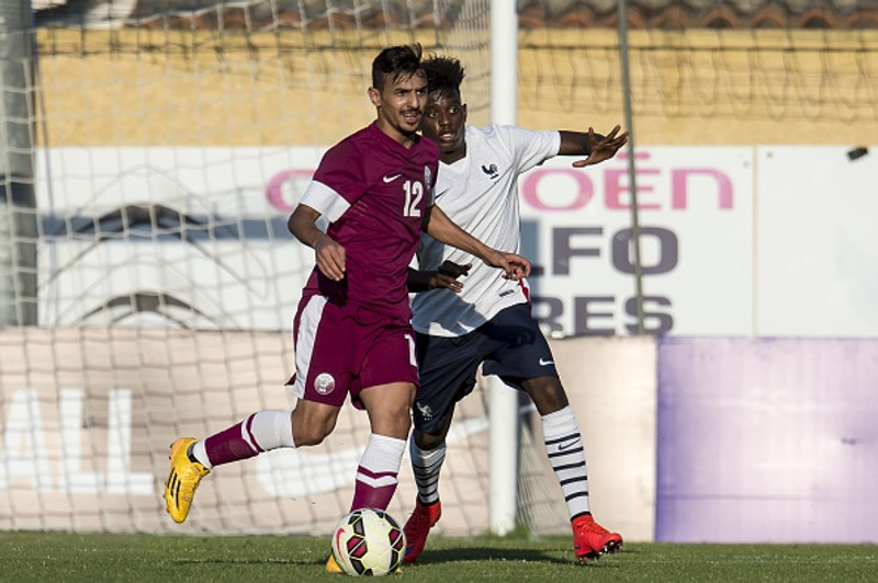 Jordan Diakiese í leik með franska U21 landsliðinu í leik gegn Katar fyrir nokkrum árum.