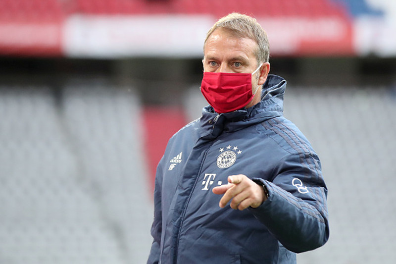 Frábær byrjun Flick hjá Bayern - Schalke í frjálsu falli