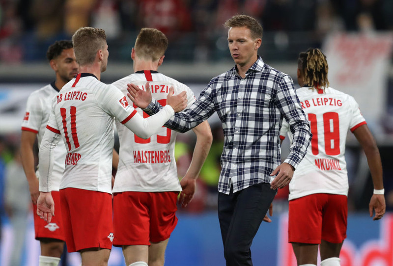 Leipzig fer í heimsókn til Köln.
