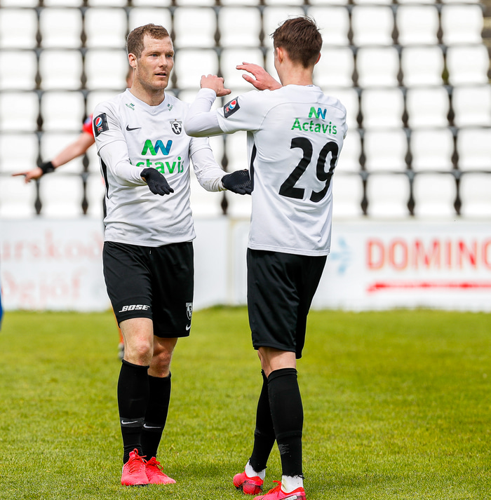 FH vann Fram 2-0 í æfingaleik í gær.