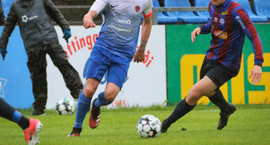 &bdquo;ÍA hjartað brotið - Kastað eins og hverri...