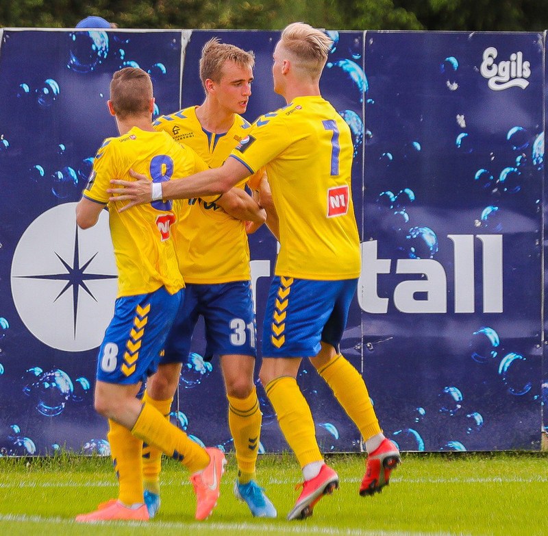 Christian Sivebæk til Fjölnis (Staðfest)