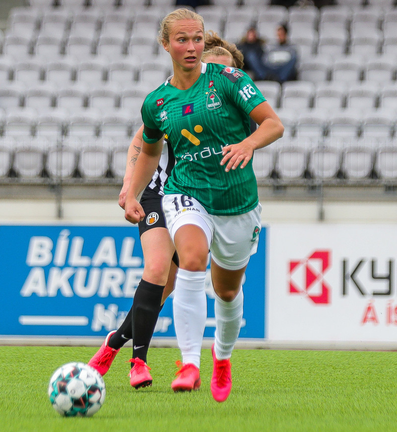 Alexandra samdi við Frankfurt í Þýskalandi.