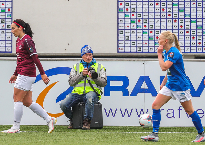 Myndaveisla: Selfoss vann Stjörnuna í fimm marka leik