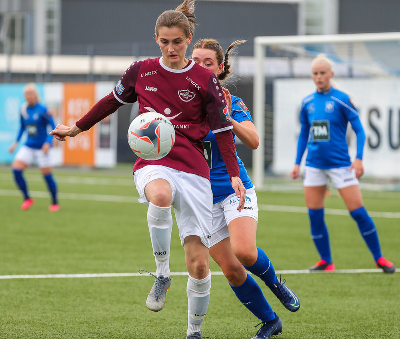 Myndaveisla: Selfoss vann Stjörnuna í fimm marka leik