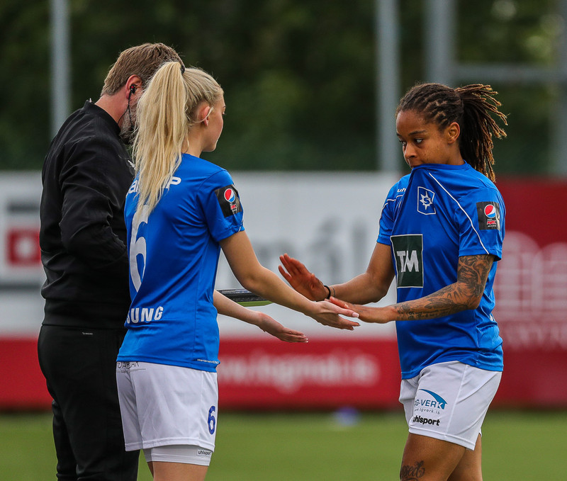 Myndaveisla: Selfoss vann Stjörnuna í fimm marka leik