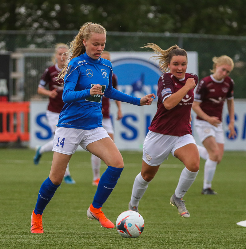Myndaveisla: Selfoss vann Stjörnuna í fimm marka leik