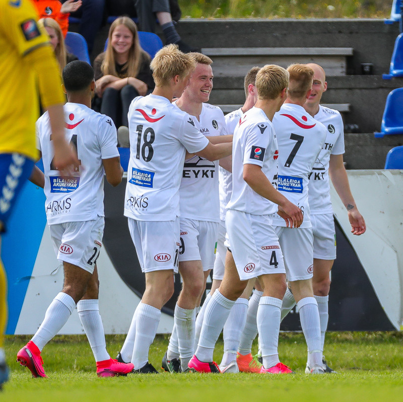 Fylkismenn fögnuðu með ljósmyndaranum þaulreynda