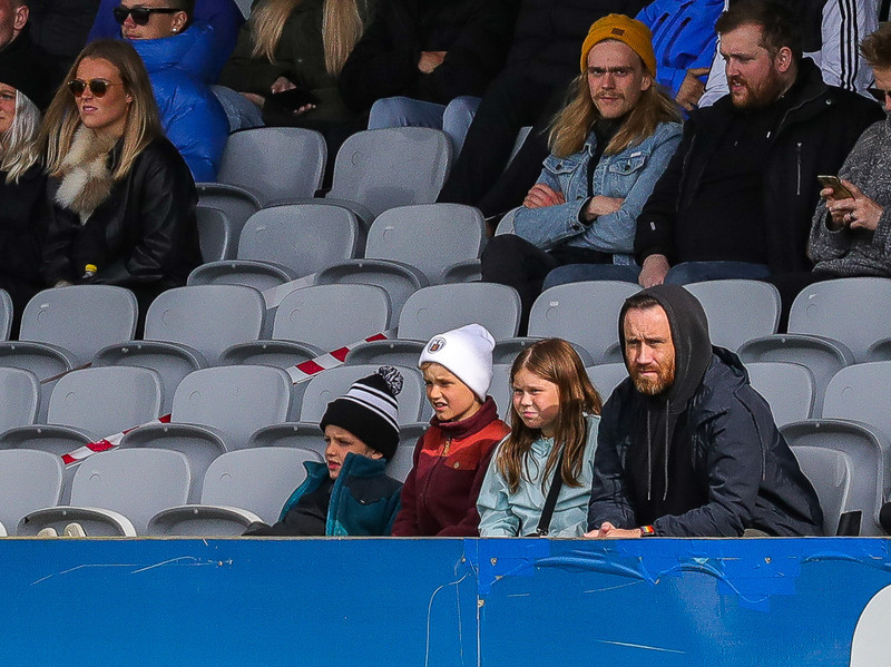 Myndaveisla: Þrjú rauð þegar KR vann Víking