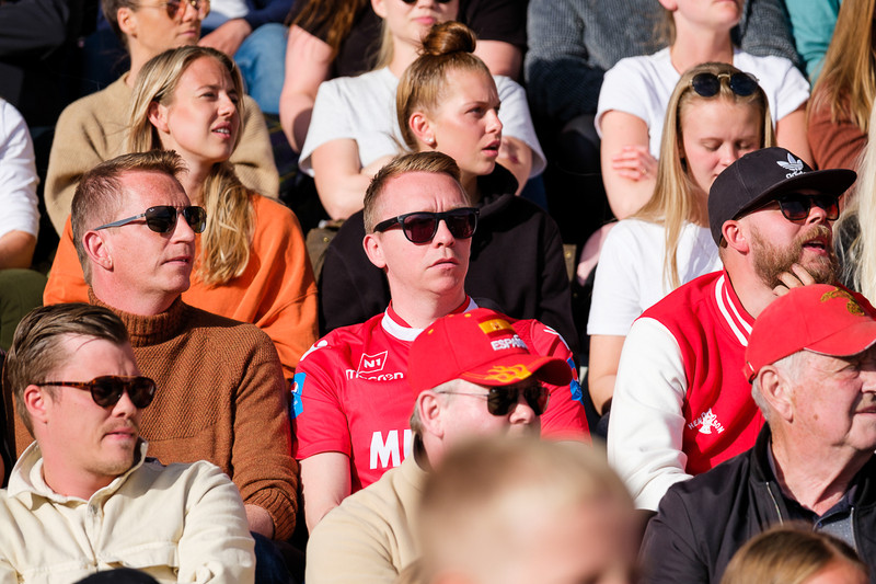 Myndir: Stemmning á Origo-vellinum fyrir leik Vals og ÍA