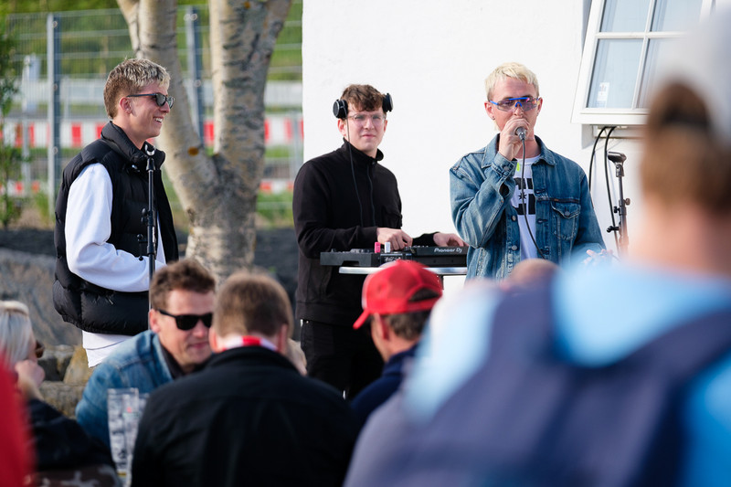 Myndir: Stemmning á Origo-vellinum fyrir leik Vals og ÍA