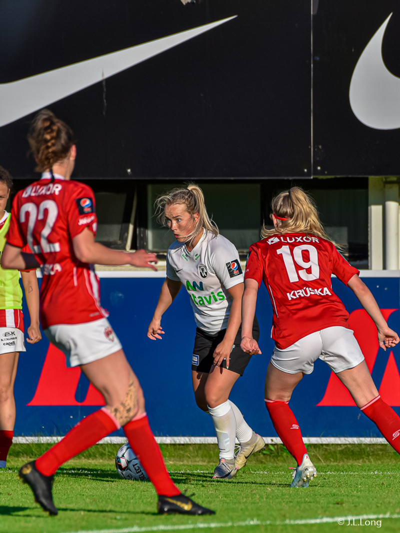 Myndaveisla: Þróttur vann FH