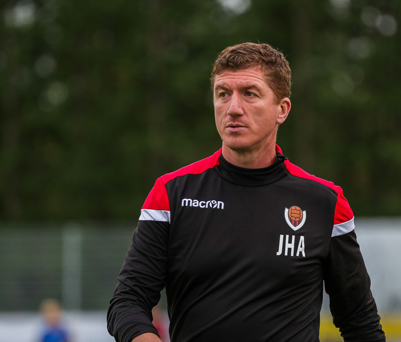 John Andrews, þjálfari Víkings