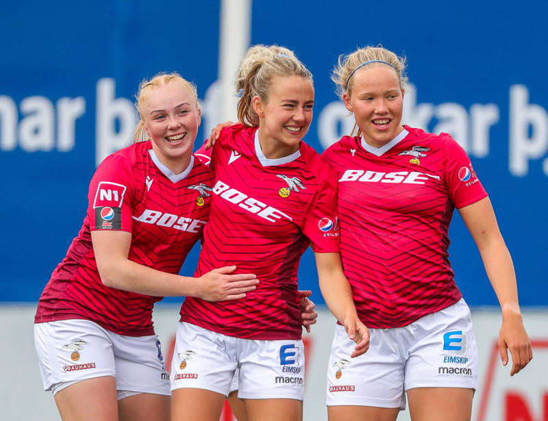 Myndaveisla: Valur sló ÍBV út