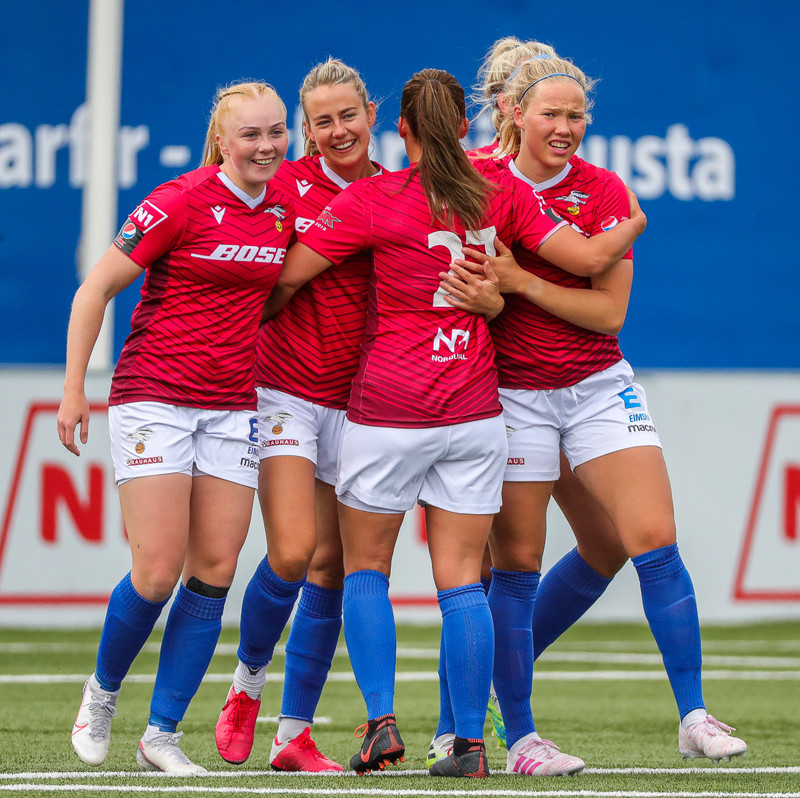 Myndaveisla: Valur sló ÍBV út