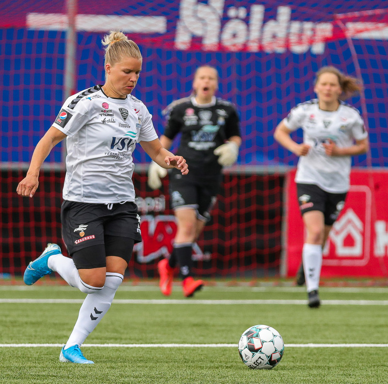 Myndaveisla: Valur sló ÍBV út