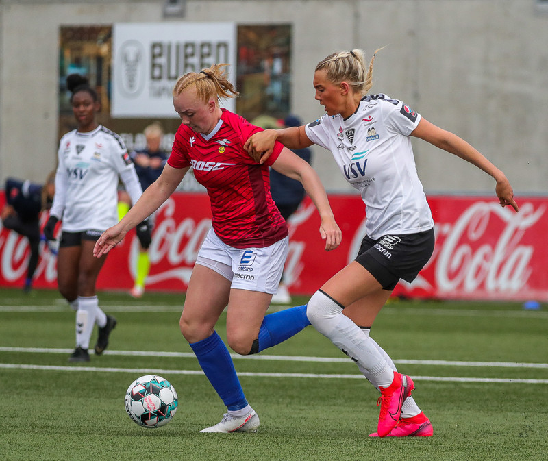 Myndaveisla: Valur sló ÍBV út