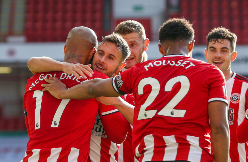 Sóknarmaður - David McGoldrick (Sheffield United): Maðurinn með gulltönnina skoraði tvö í mögnuðum sigri gegn Chelsea.