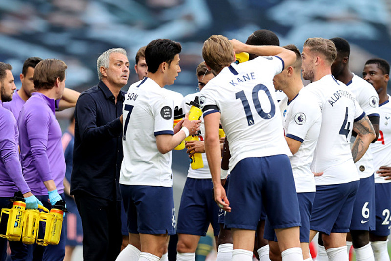 Myndband: Skemmtilegt sýnishorn úr þáttunum um Tottenham