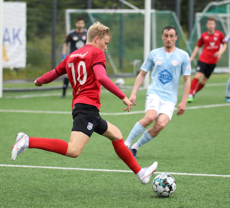 Myndaveisla: Afturelding vann Leikni F