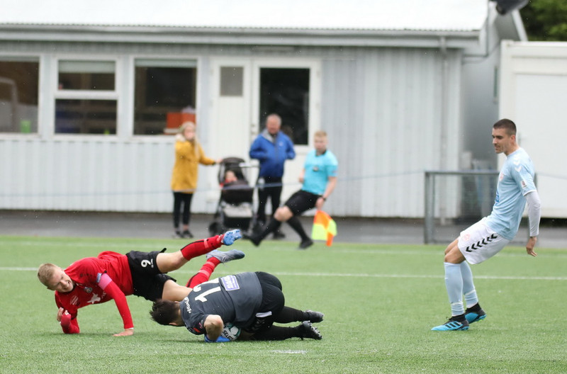 Myndaveisla: Afturelding vann Leikni F