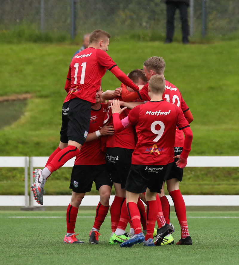 Aftureldingu er annað árið í röð spáð níunda sæti.