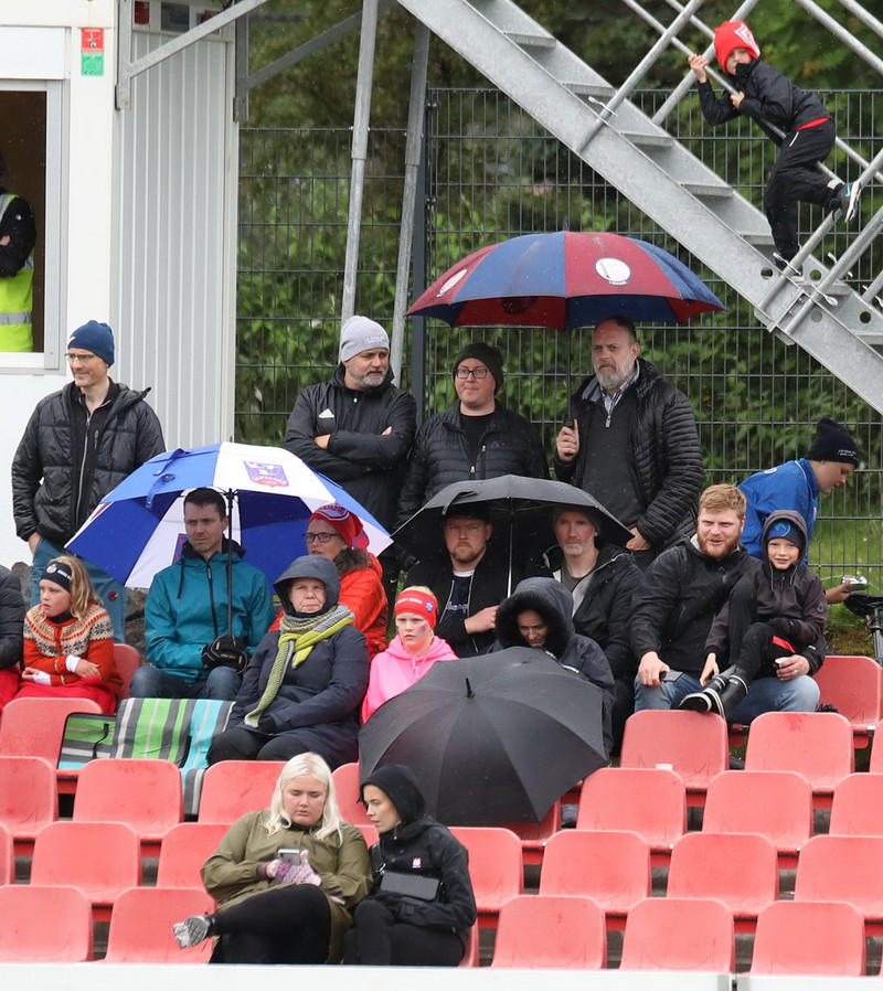 Myndaveisla: Afturelding vann Leikni F