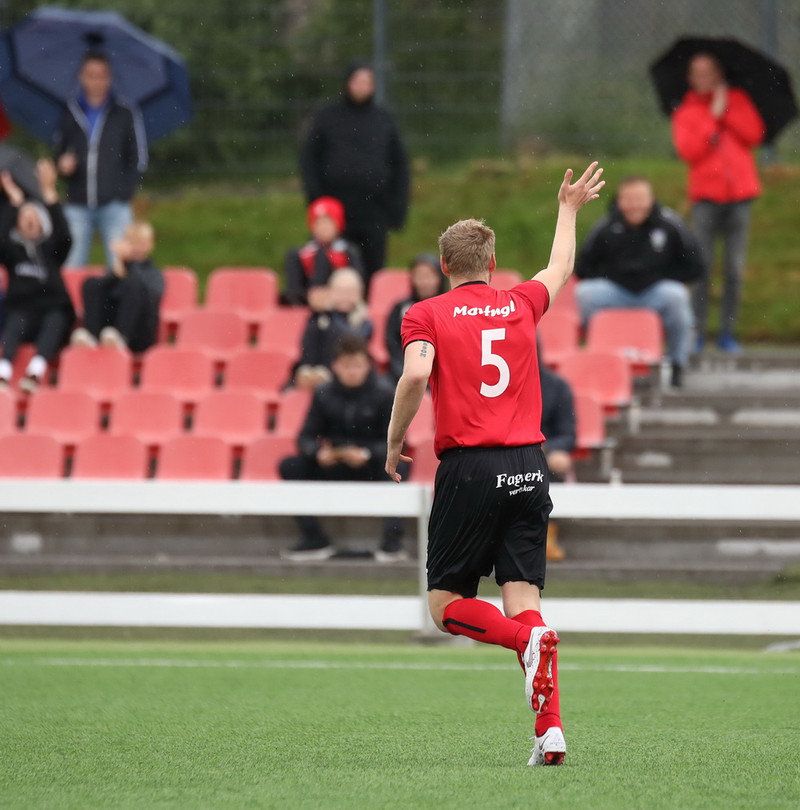 Myndaveisla: Afturelding vann Leikni F