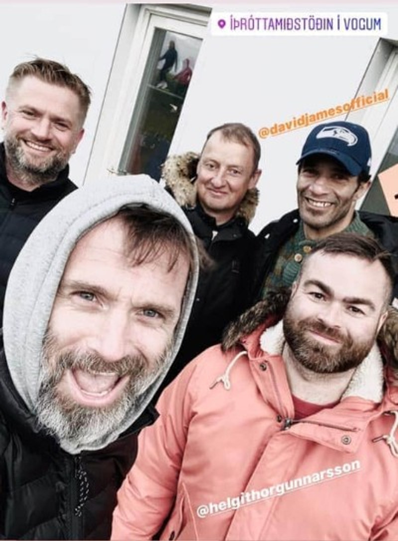 David James með sigurreifum Þrótturum.