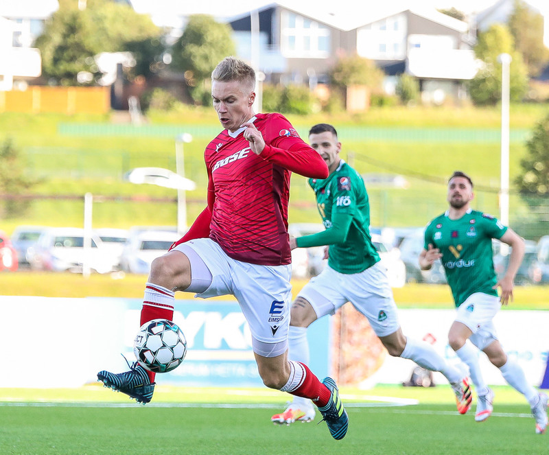 Myndaveisla: Valur vann stórleik við Blika