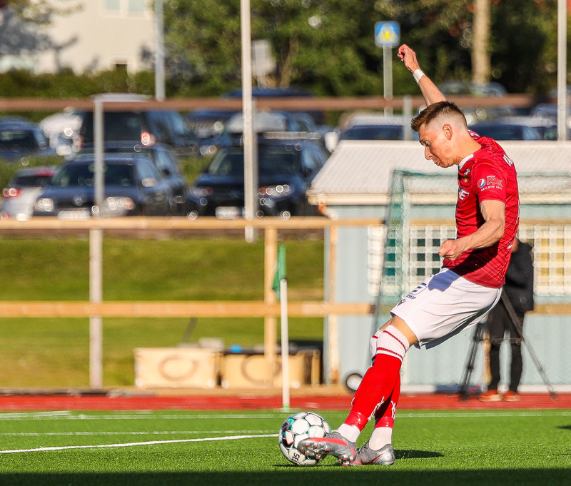 Myndaveisla: Valur vann stórleik við Blika