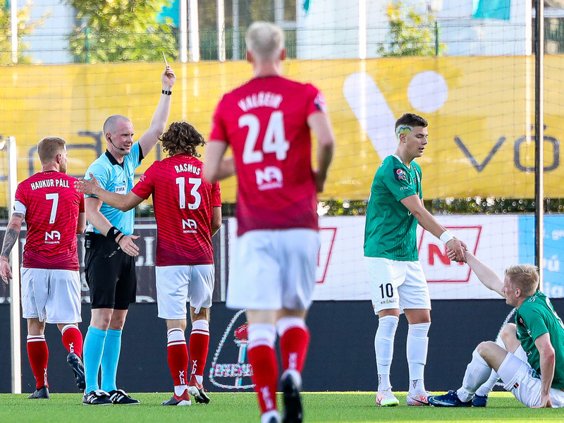 Myndaveisla: Valur vann stórleik við Blika