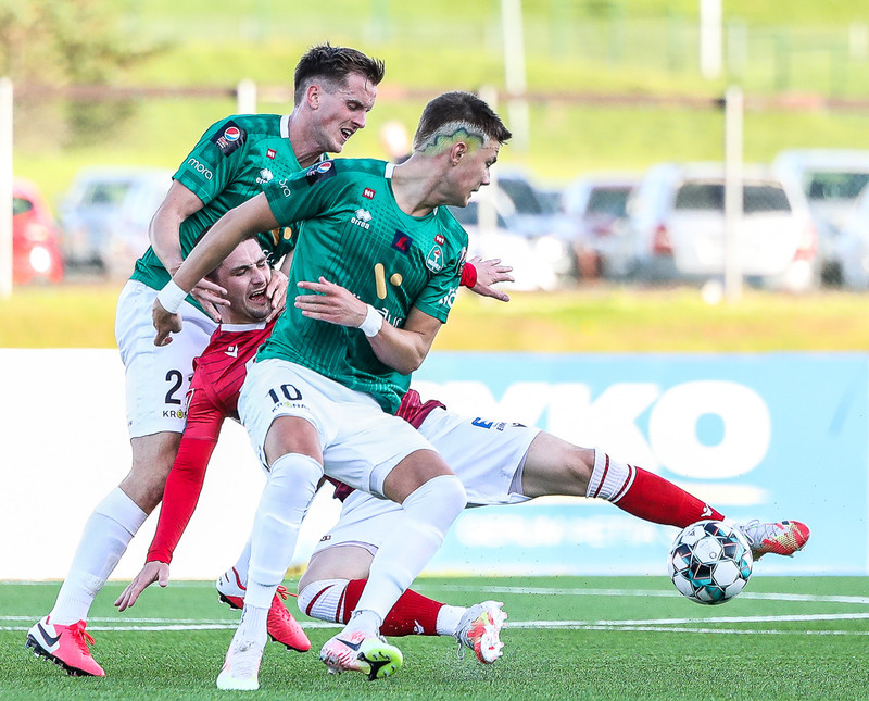 Myndaveisla: Valur vann stórleik við Blika