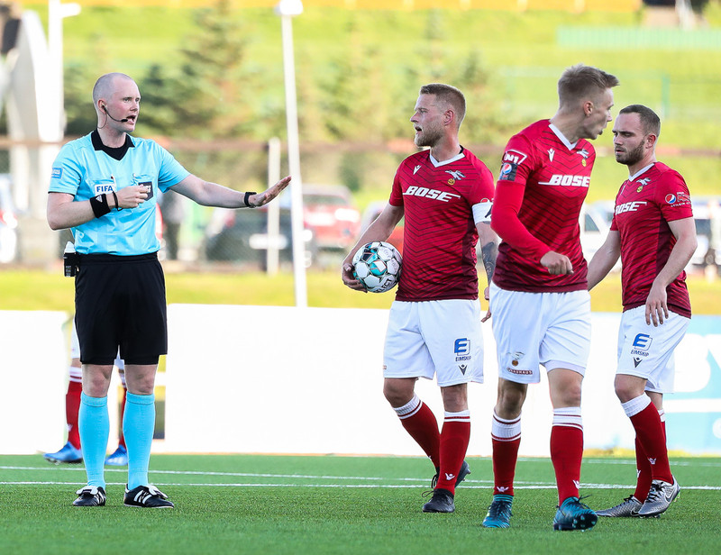 Myndaveisla: Valur vann stórleik við Blika
