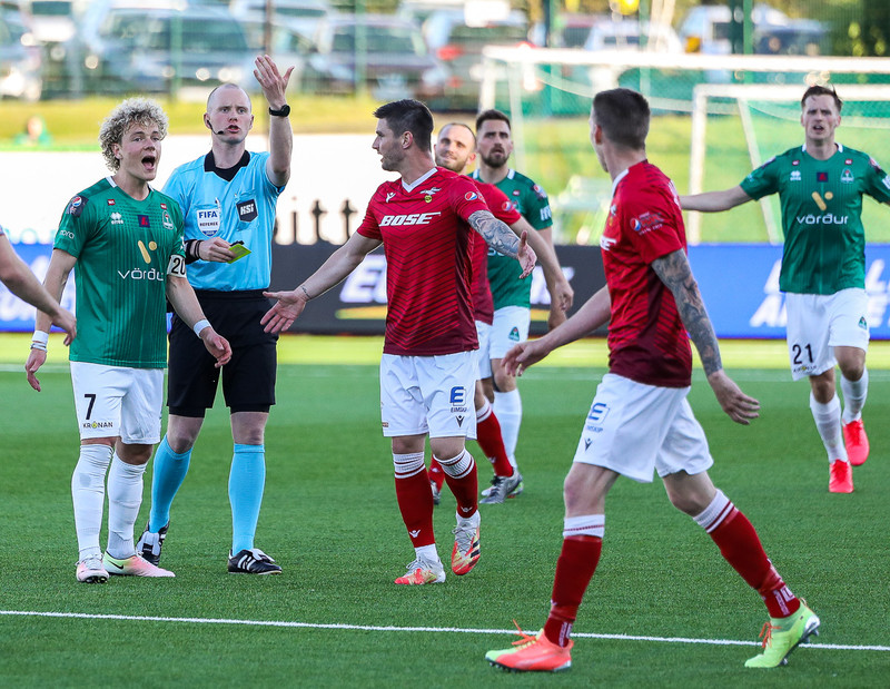 Myndaveisla: Valur vann stórleik við Blika