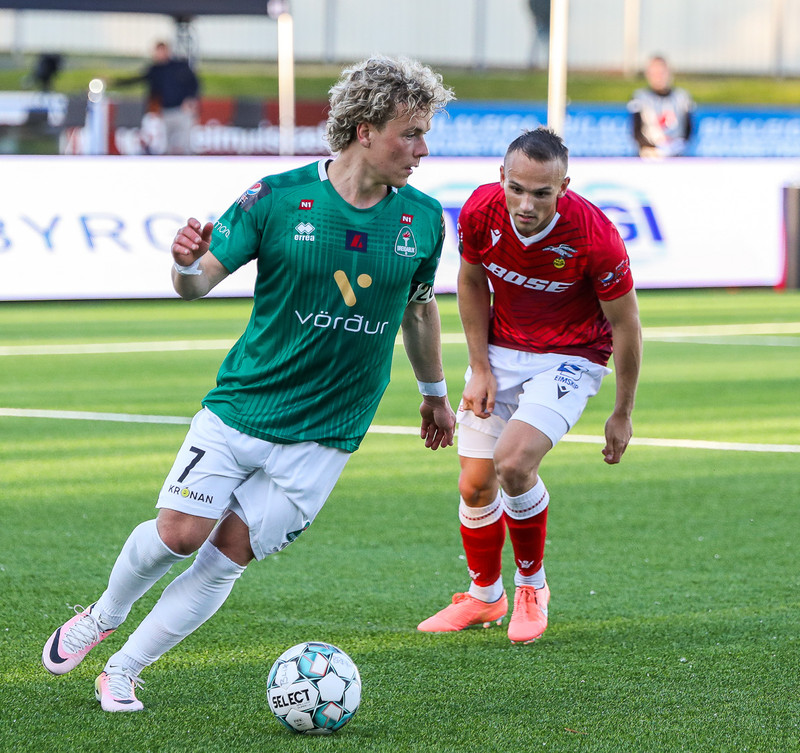 Myndaveisla: Valur vann stórleik við Blika