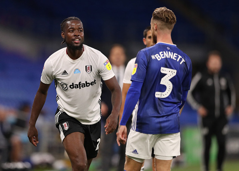 Onomah er farinn frá Fulham.