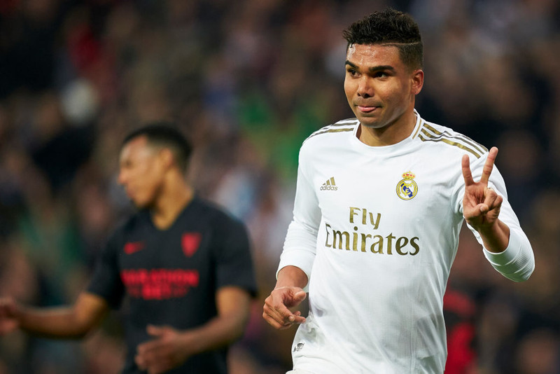 Man Utd til í að tvöfalda laun Casemiro til að fá hann frá Real Madrid