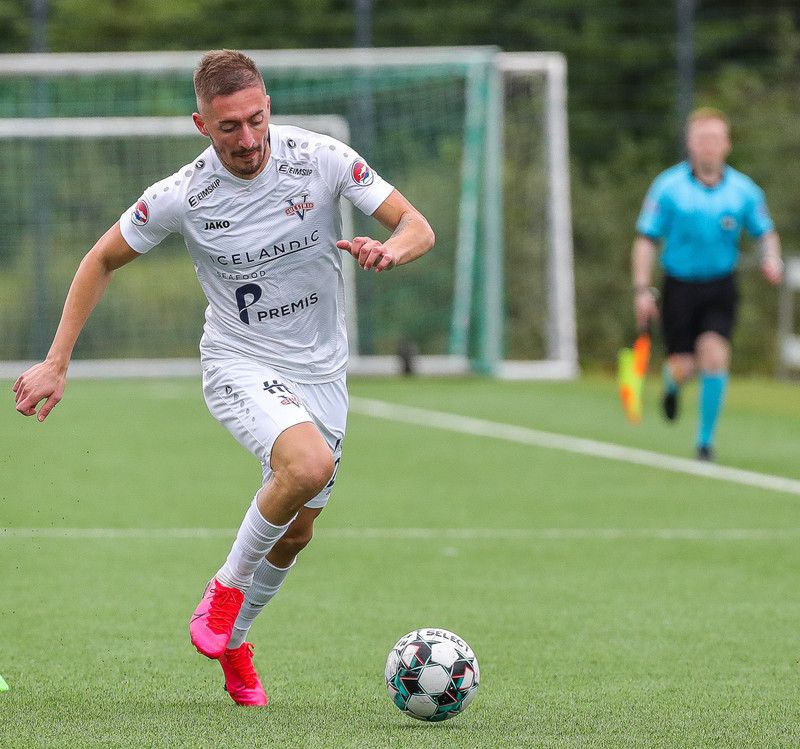 Valdimir Tufegdzic skoraði tvö fyrir Vestra