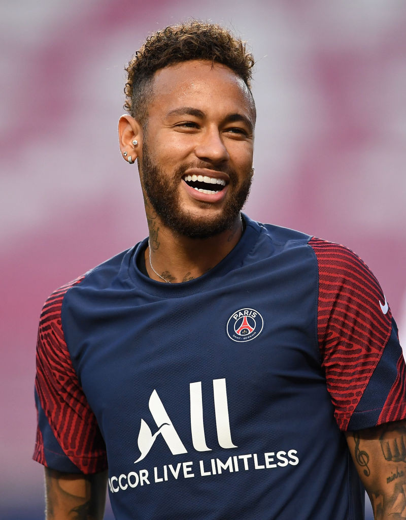 PSG að bjóða Neymar nýjan samning