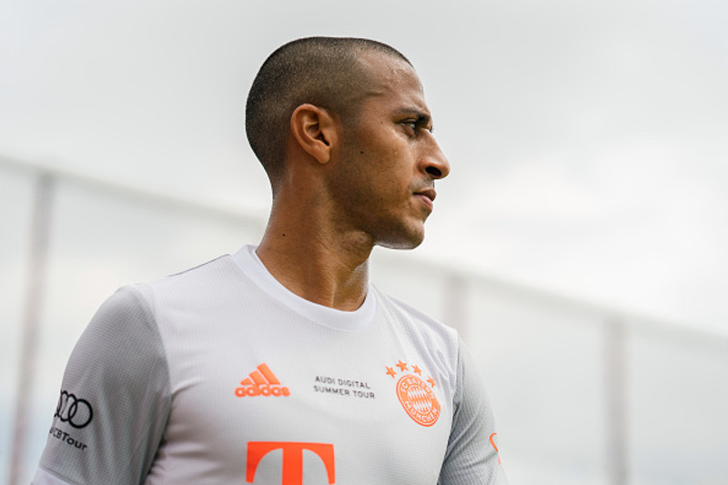 Thiago gerir fjögurra ára samning við Liverpool