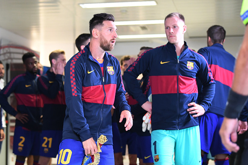 Messi byrjar en Ronaldo er ekki með í leik Barcelona og Juventus.