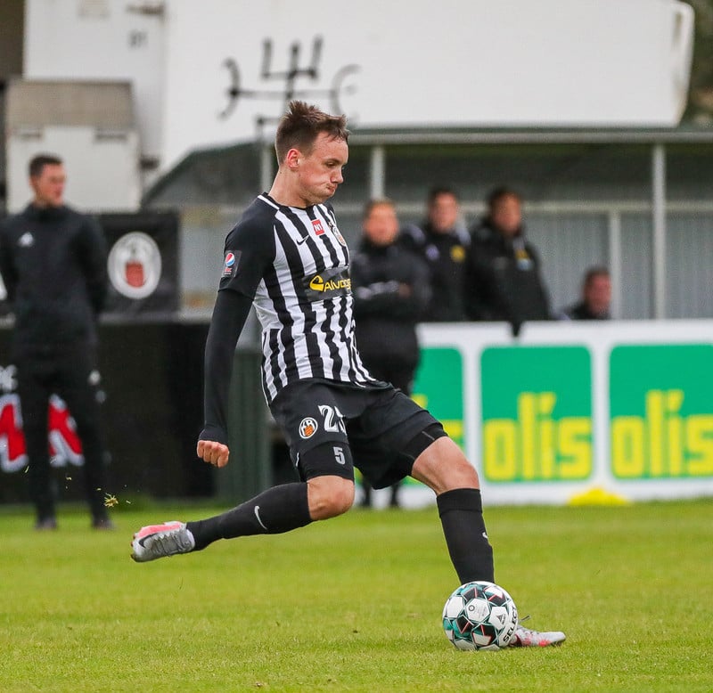 KR að selja Finn Tómas til Norrköping