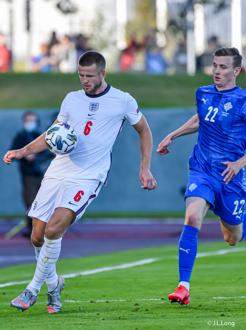 Myndaveisla frá tapinu gegn Englandi á laugardaginn