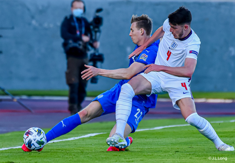 Myndaveisla frá tapinu gegn Englandi á laugardaginn