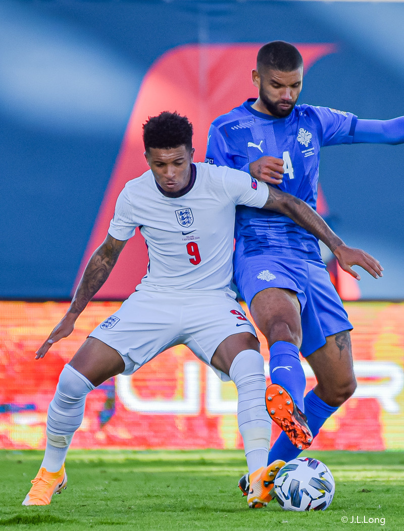 Myndaveisla frá tapinu gegn Englandi á laugardaginn