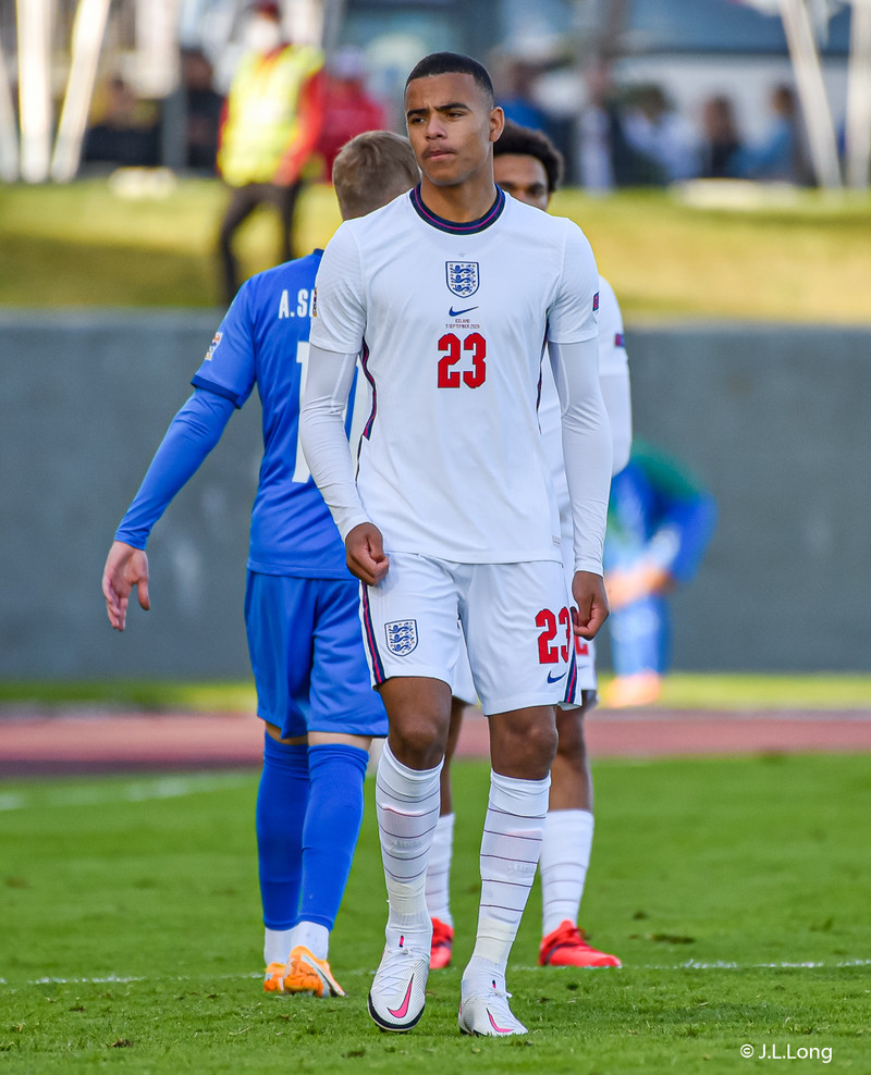 Myndaveisla frá tapinu gegn Englandi á laugardaginn